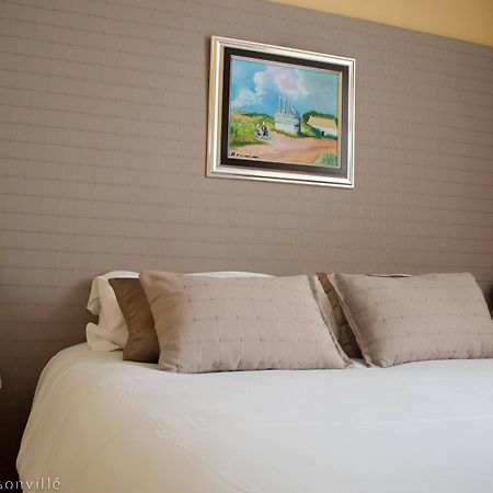 Logis Kermoor & Spa Hotel โพลกอฟฟ์ ภายนอก รูปภาพ
