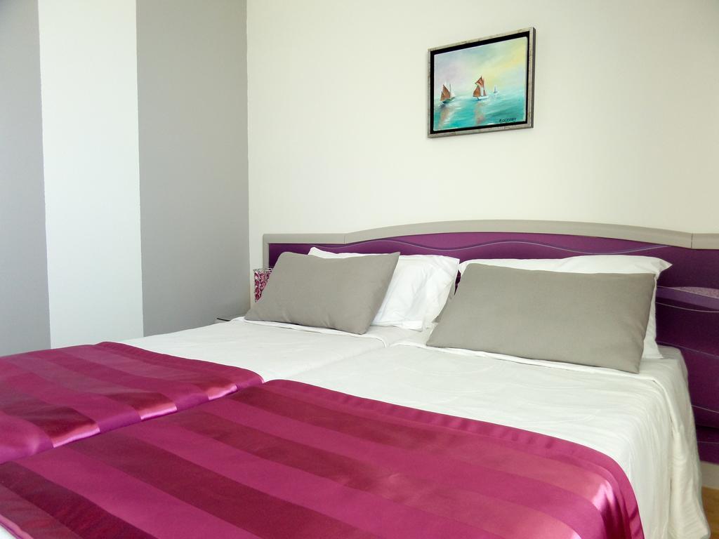 Logis Kermoor & Spa Hotel โพลกอฟฟ์ ห้อง รูปภาพ