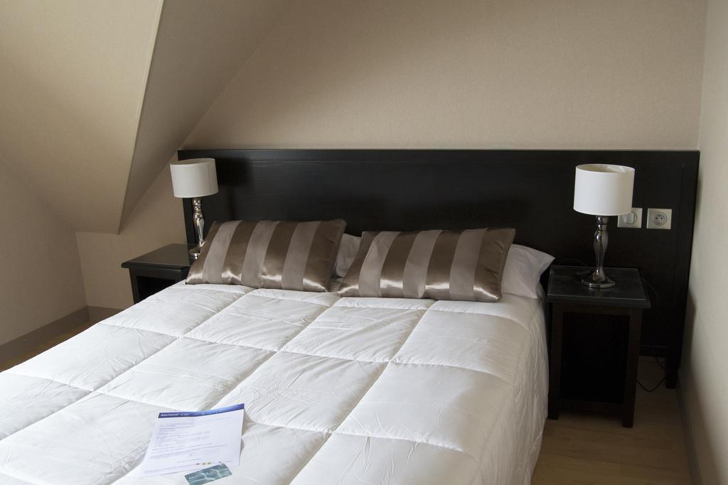 Logis Kermoor & Spa Hotel โพลกอฟฟ์ ภายนอก รูปภาพ